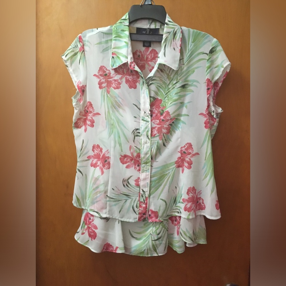 2-piece Floral Button Down Blouse with matching skirt